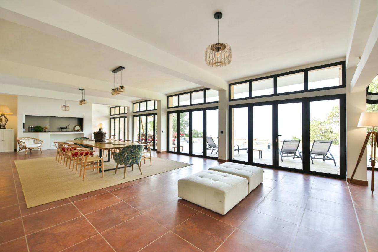 Grande Villa 750 M2 Le Mas Des Chenes Борм-ле-Мимоза Экстерьер фото